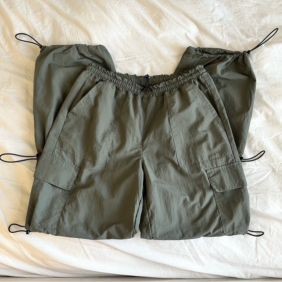 Zoe Pants - Zoe Green Cargo Pants Straight Leg Size Small